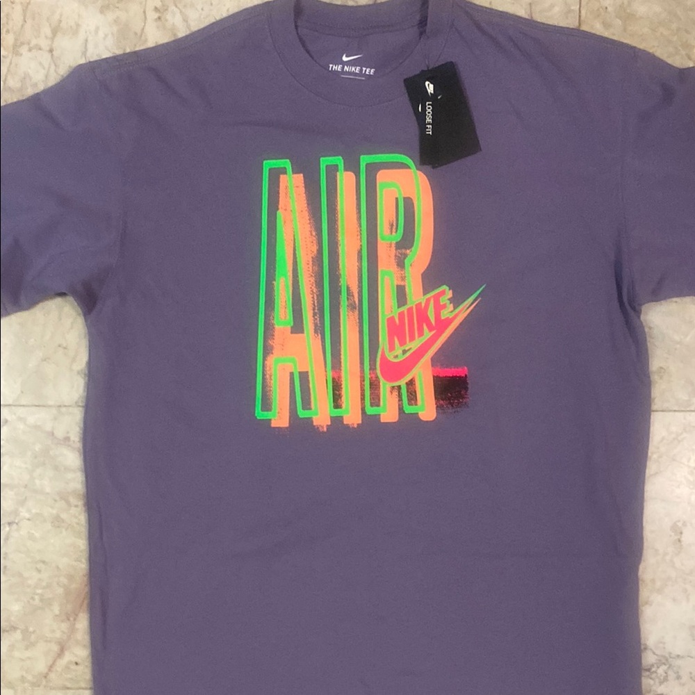 Nike Purple Short Sleeve Tee with Retro Graphic